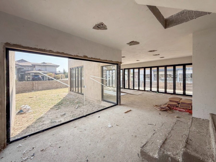 4 Bedroom Property for Sale in The Islands Estates North West